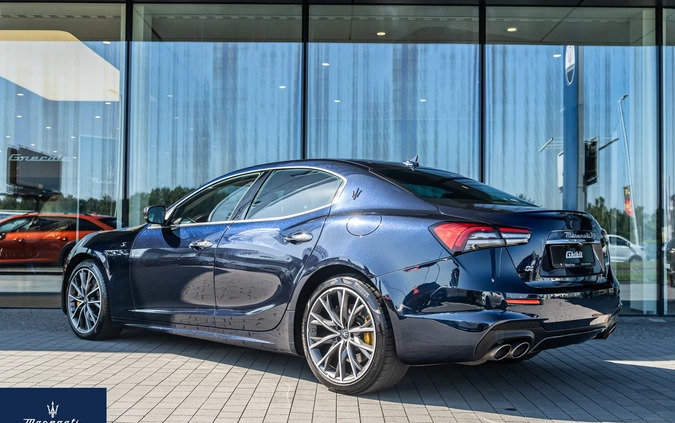 Maserati Ghibli cena 459000 przebieg: 31160, rok produkcji 2022 z Pyzdry małe 232